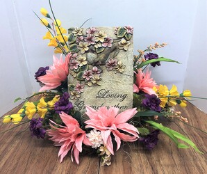Loving Grandmother resin plaque-stylized ssgma-sty from Krupp Florist, your local Belleville flower shop