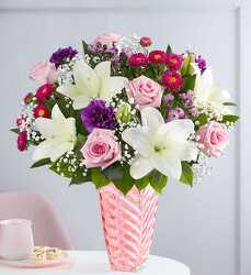 Glorious Jewel Bouquet blm-179320 from Krupp Florist, your local Belleville flower shop