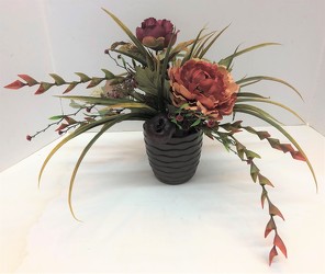 Silk arrangement silk-arrg1933 from Krupp Florist, your local Belleville flower shop