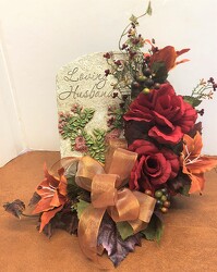 Loving Husband Resin Plaque, Stylized  from Krupp Florist, your local Belleville flower shop