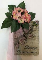 Loving Grandmother resin plaque-stylized ss-2122sty from Krupp Florist, your local Belleville flower shop