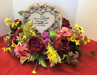 Small stone-stylized ss2209-sty from Krupp Florist, your local Belleville flower shop